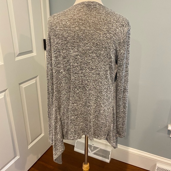 Lightweight cardigan, gray, size large - Picture 2 of 3